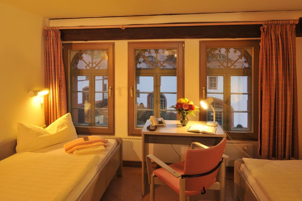 Gaestehaeuser St. Marienthal Marienthal  Chambre photo